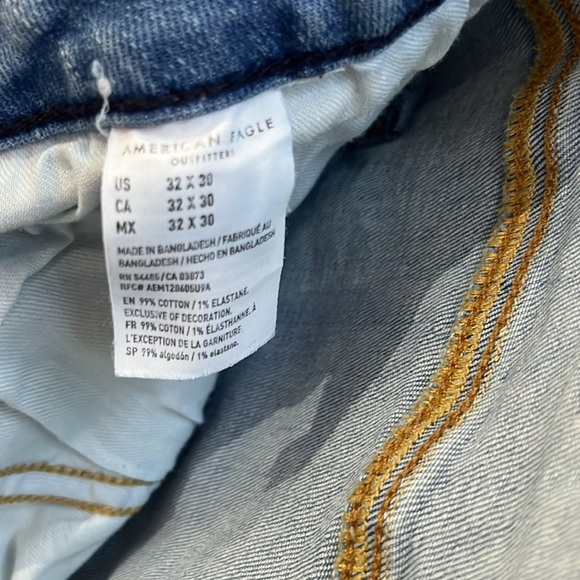 American Eagle Next Level Flex Relaxed Straight Jeans Size 32x30 - Picture 7 of 7
